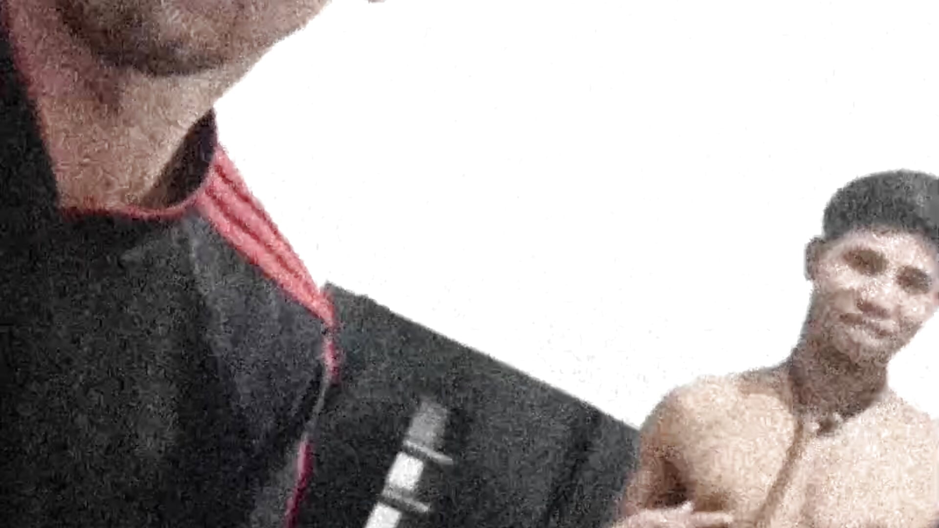 Testing a curious hetero - video by Aaron-and-Tonny cam model