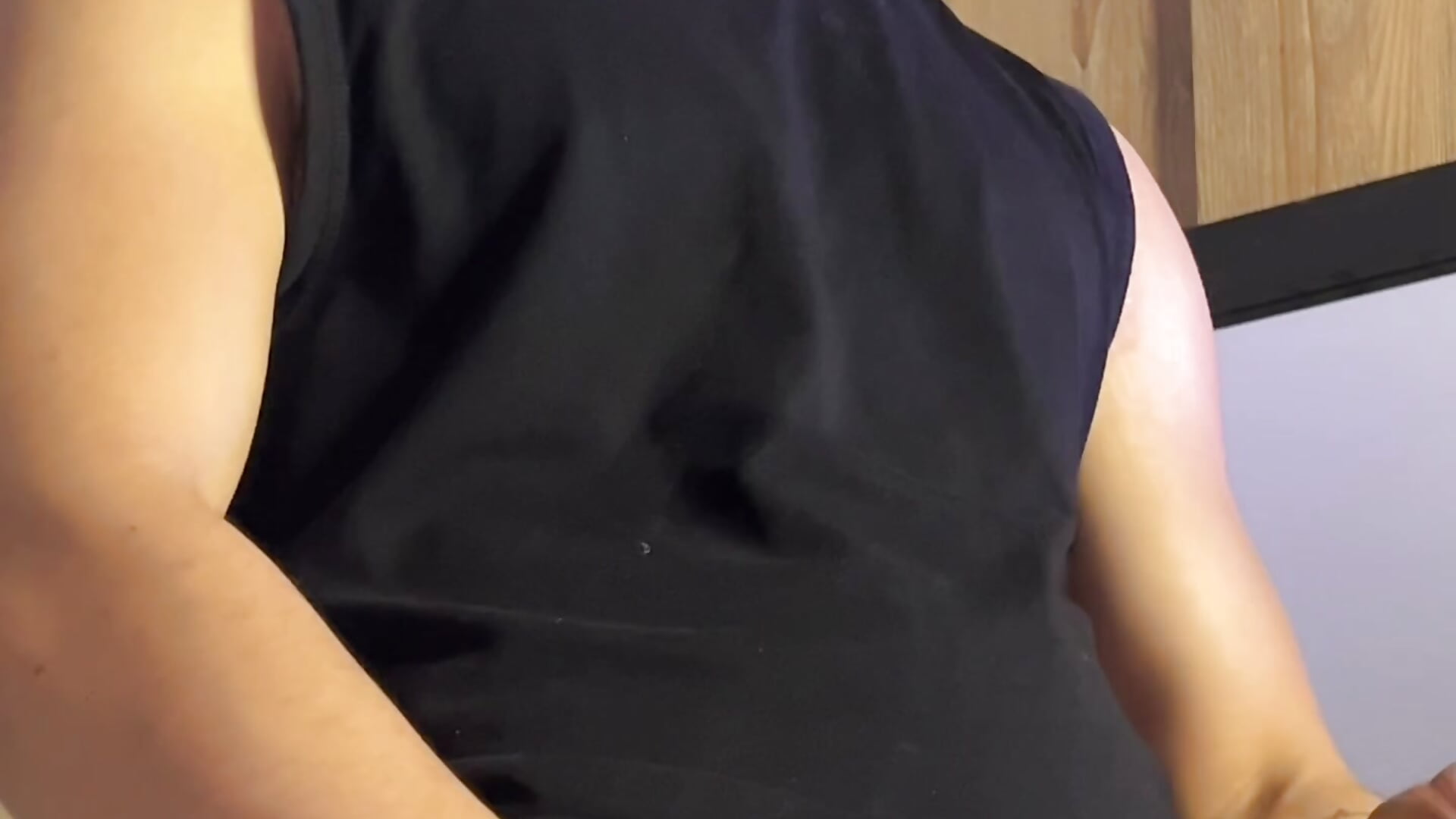 4DC2BA6C-E44E-40DF-955B-F4A2CEC0F1DE - video by eeaa01 cam model