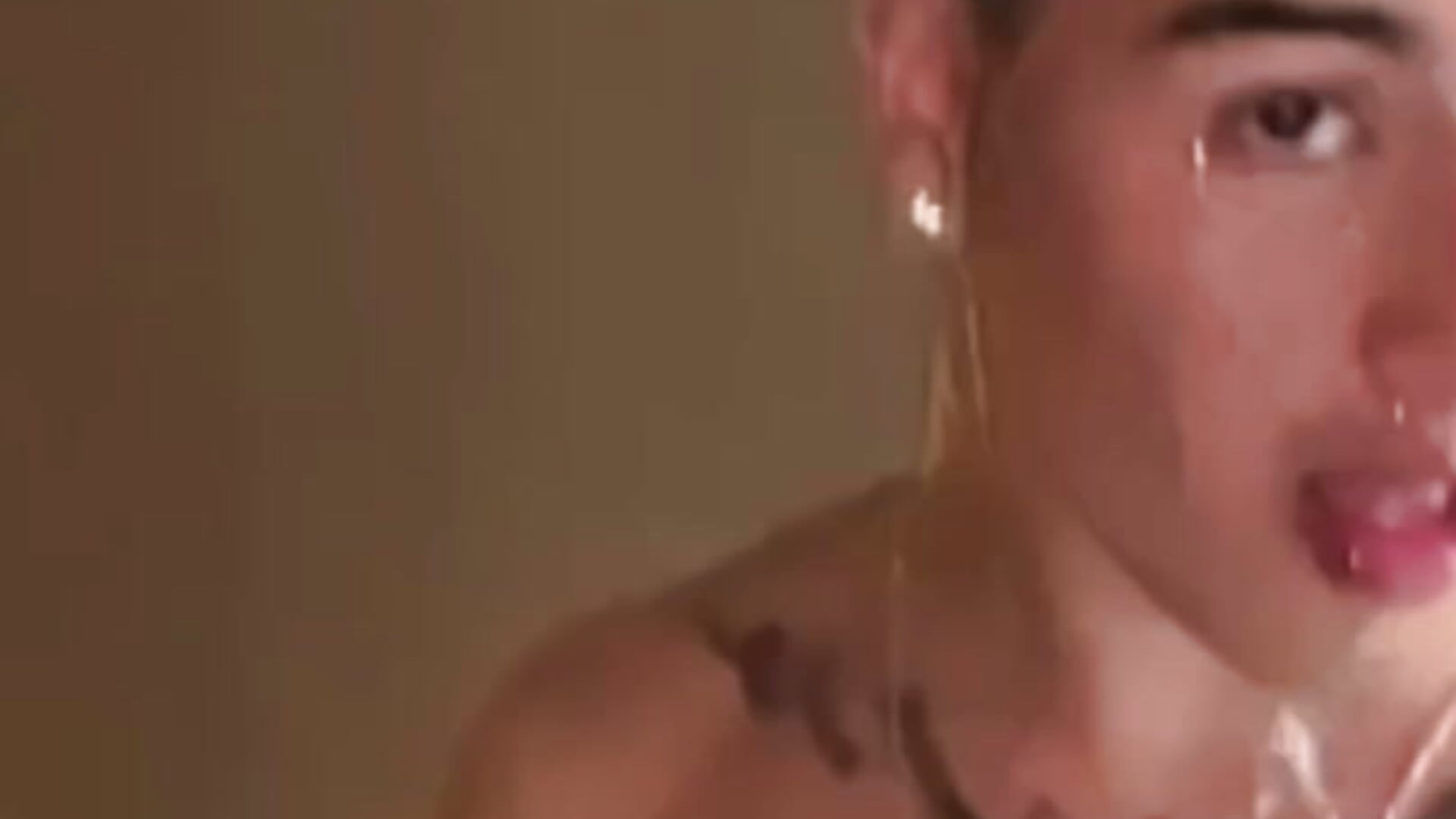 RPReplay_Final1762383739.mov - video by eeaa01 cam model