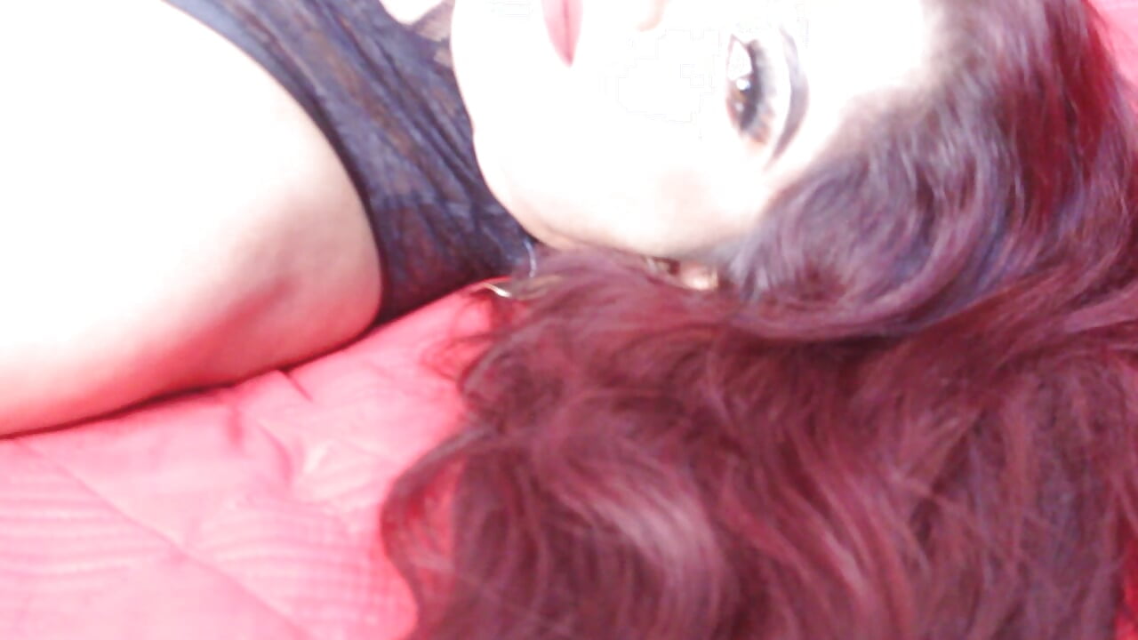 Intro - video by charlotte_evans1 cam model