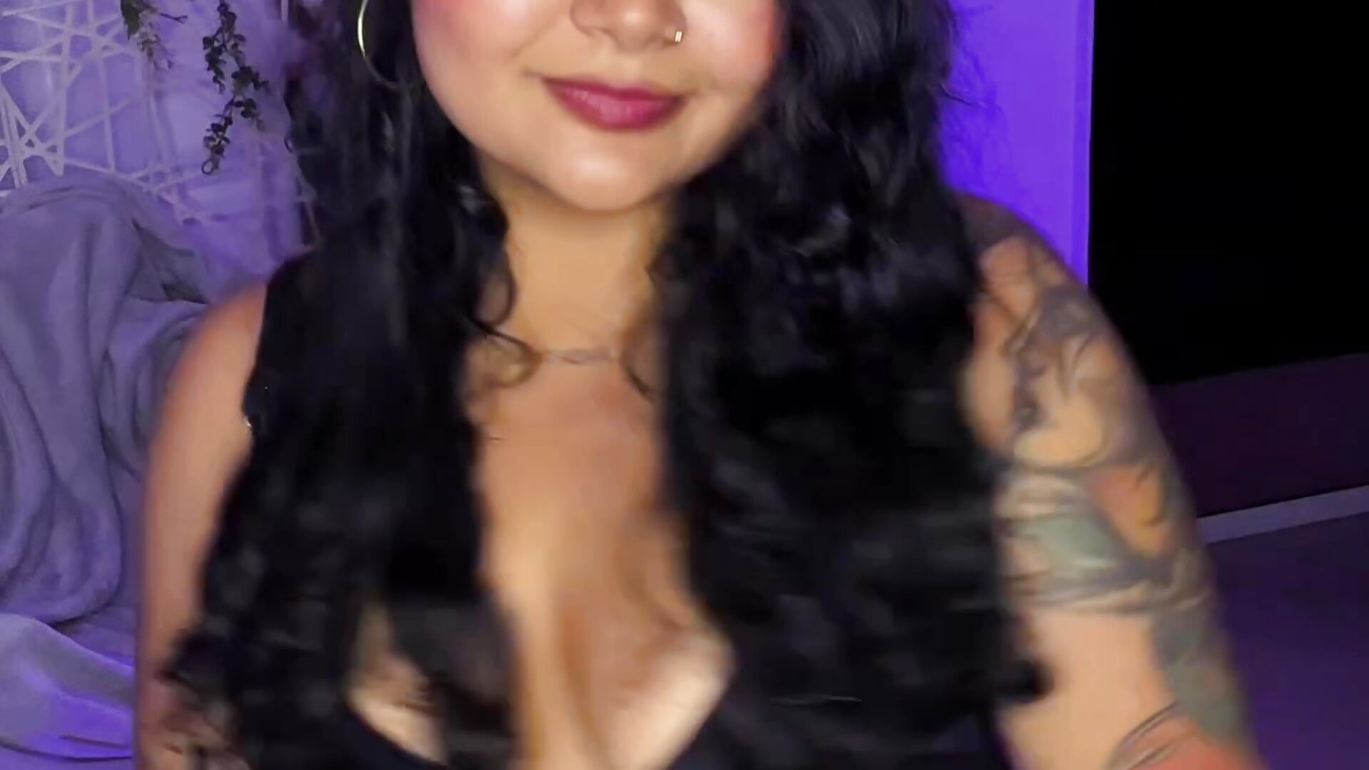 Dancing 🔥 - video van ItsEla cam-model