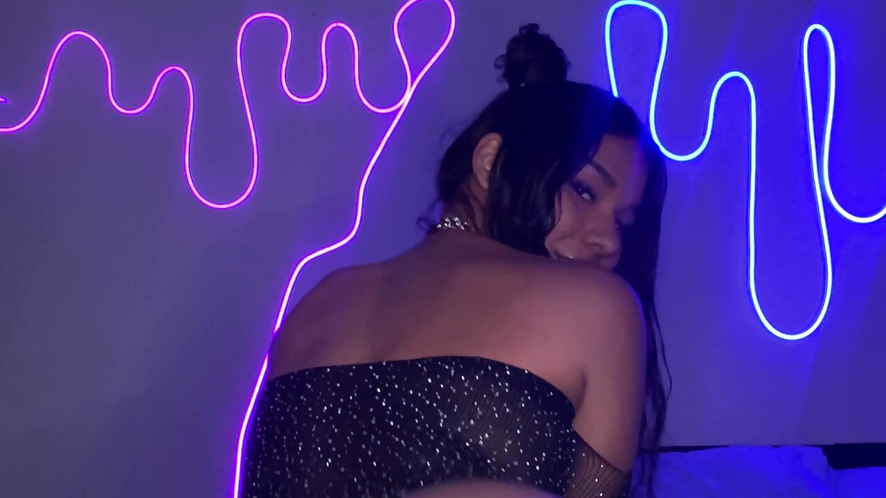 PERFECT ASS :P - video by cyberb1tch cam model