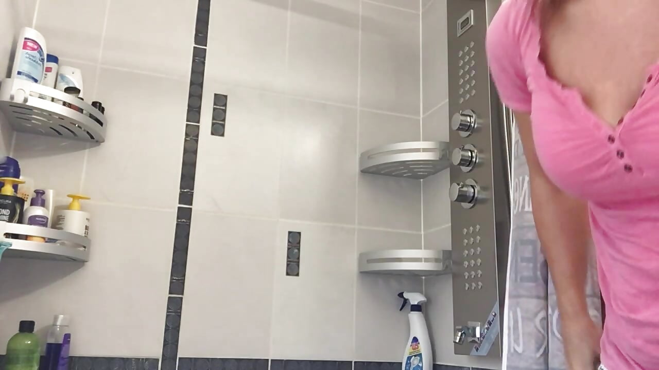 Strip+chat=Stripchat - video by Cute-Firise cam model