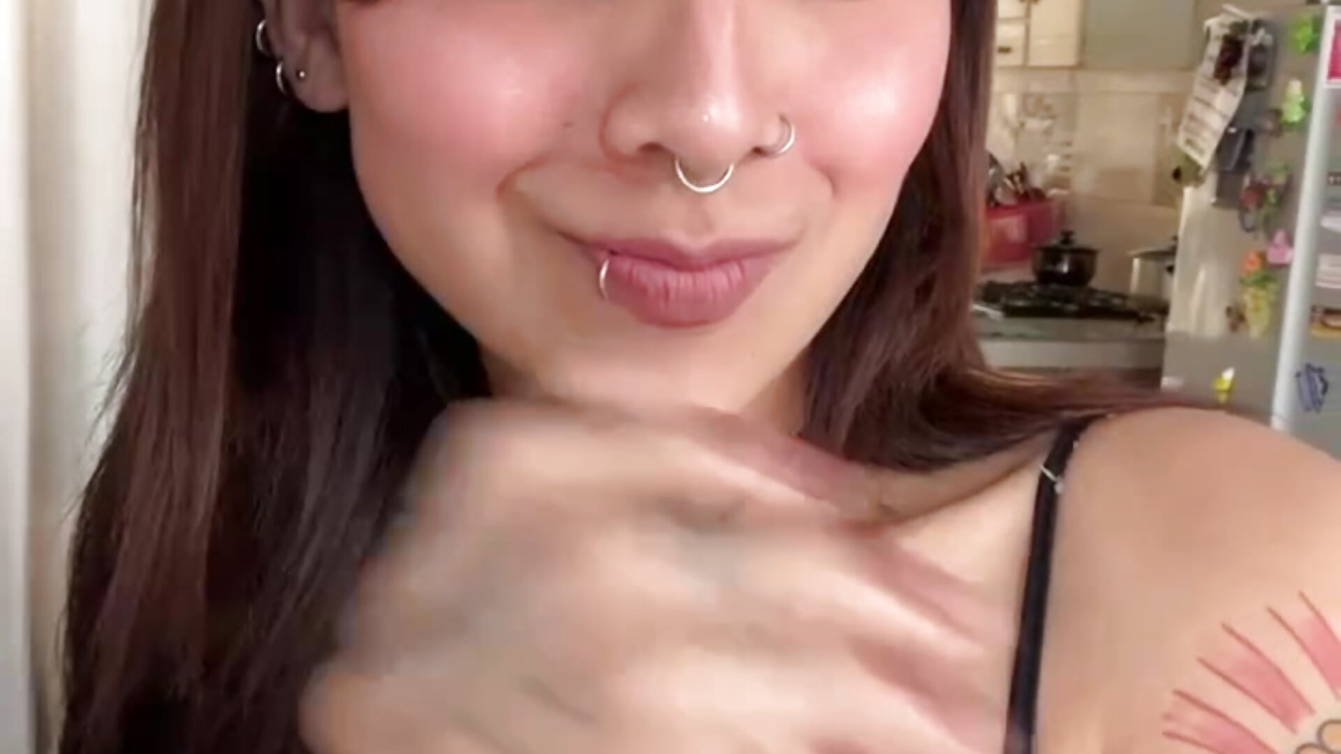 Day - video by Yeriawaddell_ cam model