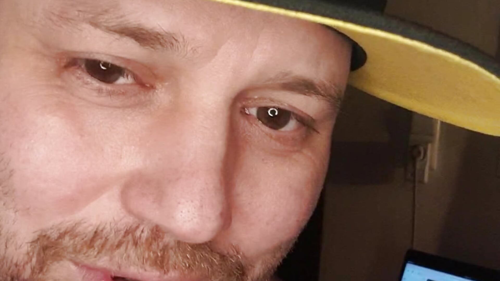 VID-20250520-WA0001.mp4 - video by Hippiep cam model