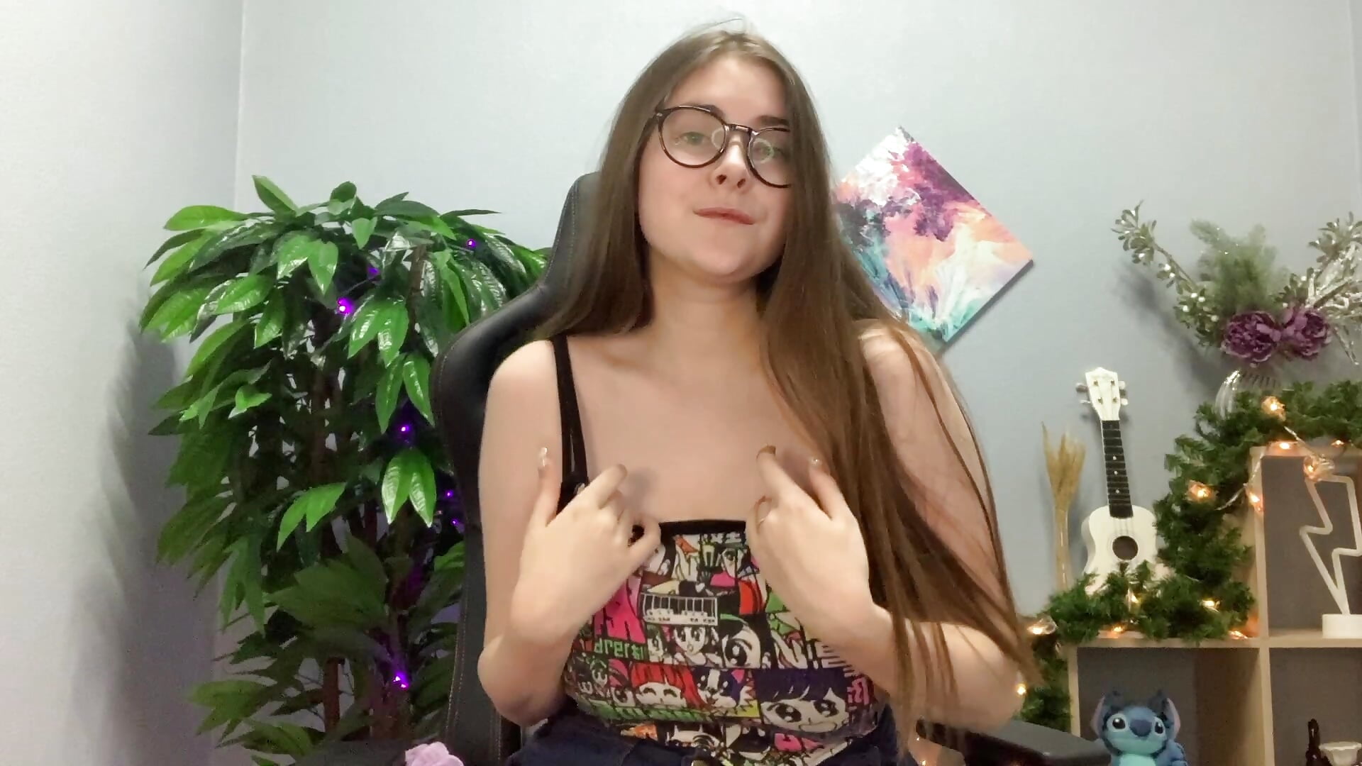 <3