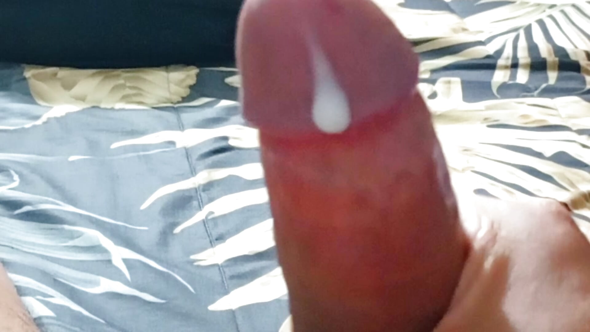 Quien quiere lechita - video by Juanitojugueton cam model