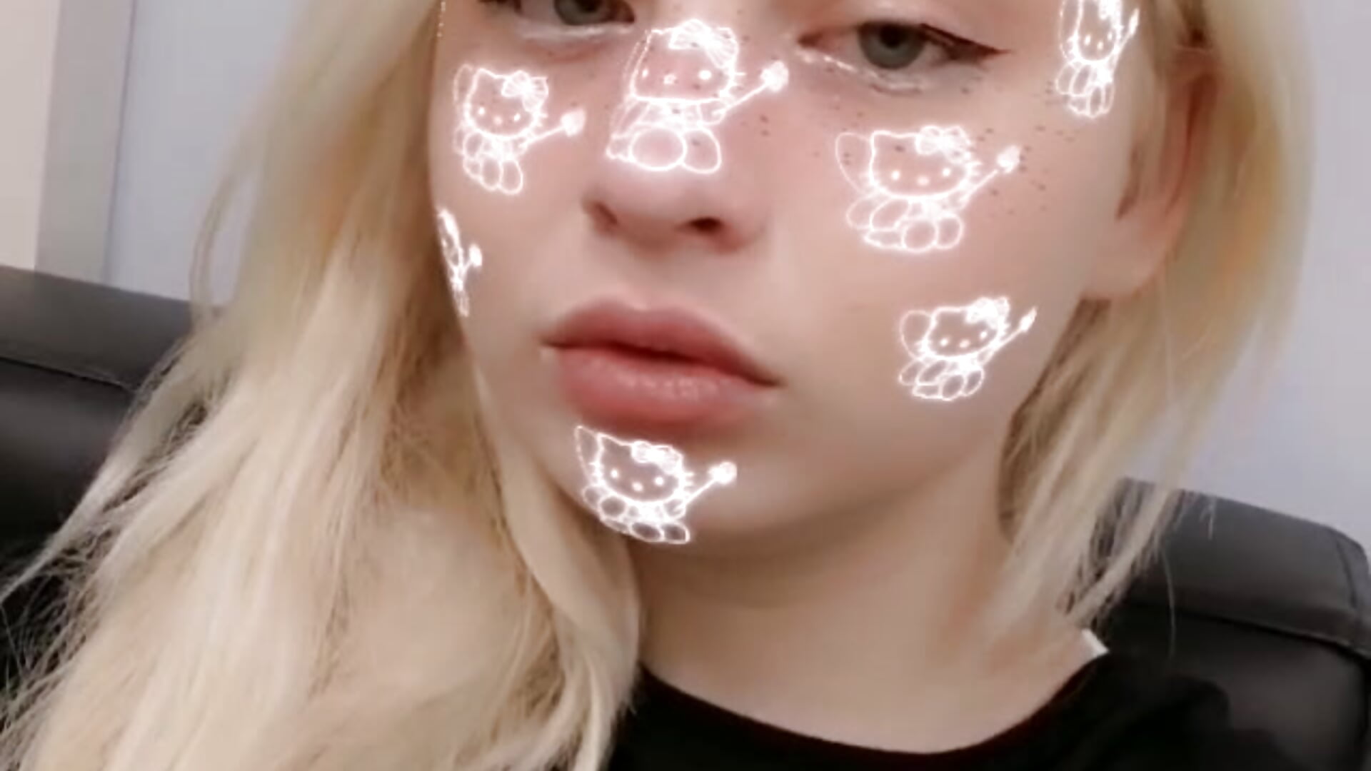 Good girl - Video von shy_blondiee Cam-Model