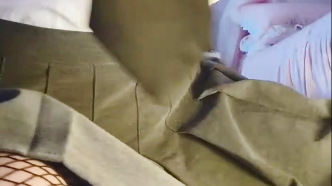 渔网袜 - video by office-diodio cam model