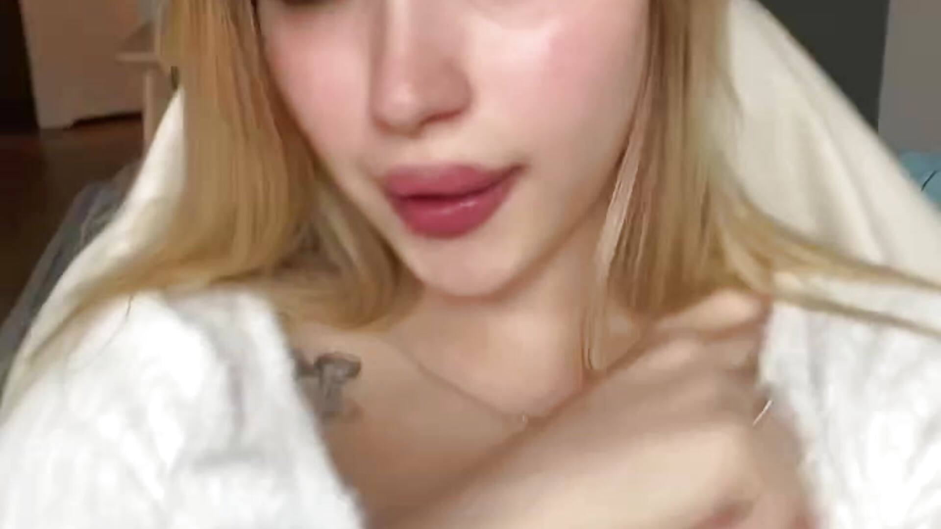 Tik Tok 5 - video by Mery__Mars cam model