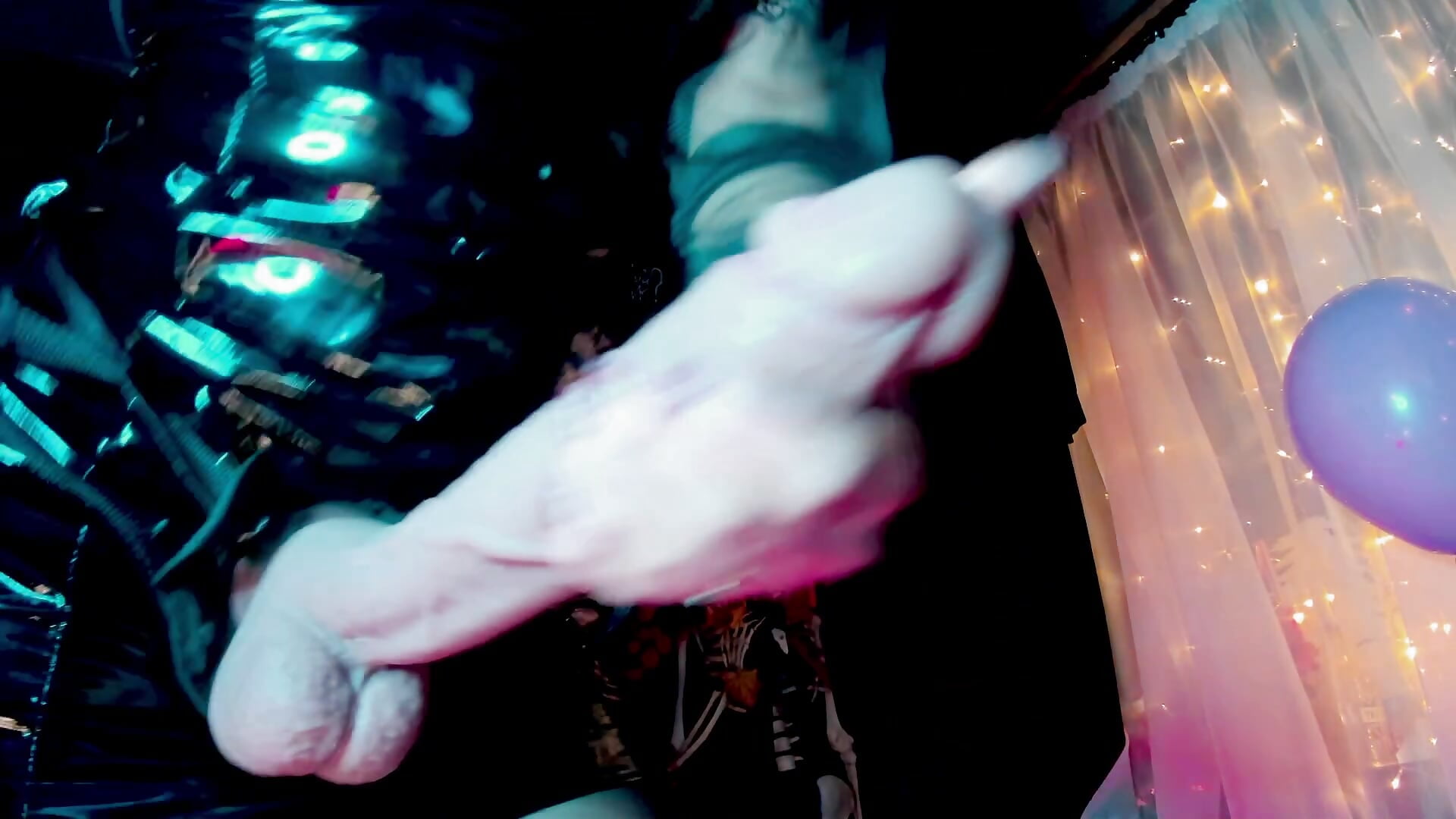 suck my big dick - video của người mẫu cam demon_Asmodeus_