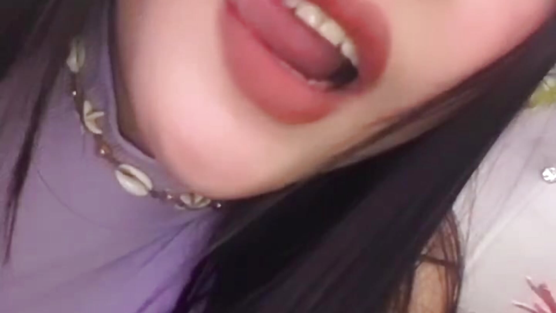 trim,EC263216-E751-486A-8BD0-21409B78F5A6 - video by zoe_adhara cam model