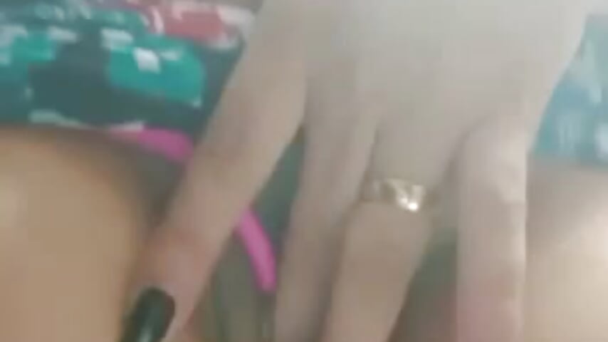 Aprontando em algum lugar - video by _Bella_Candy_ cam model