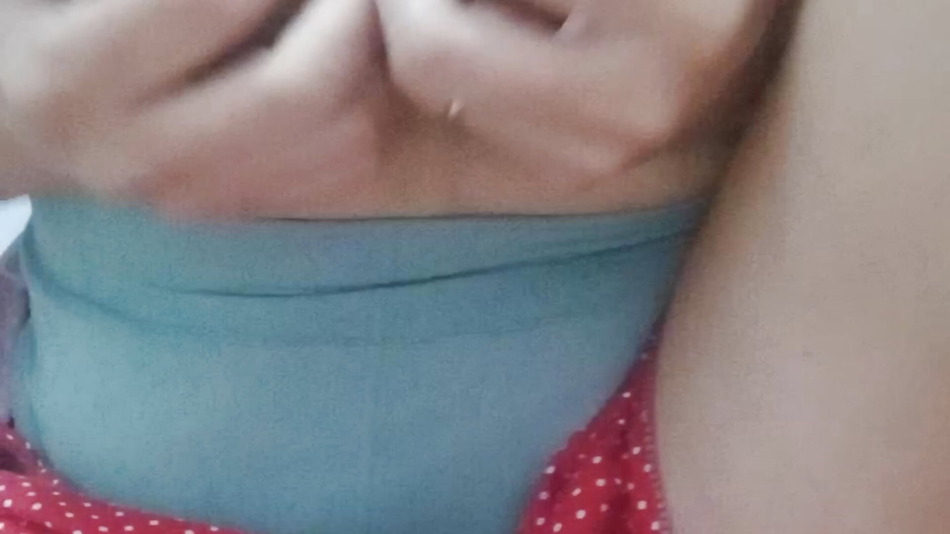 Brincando com os peitos
