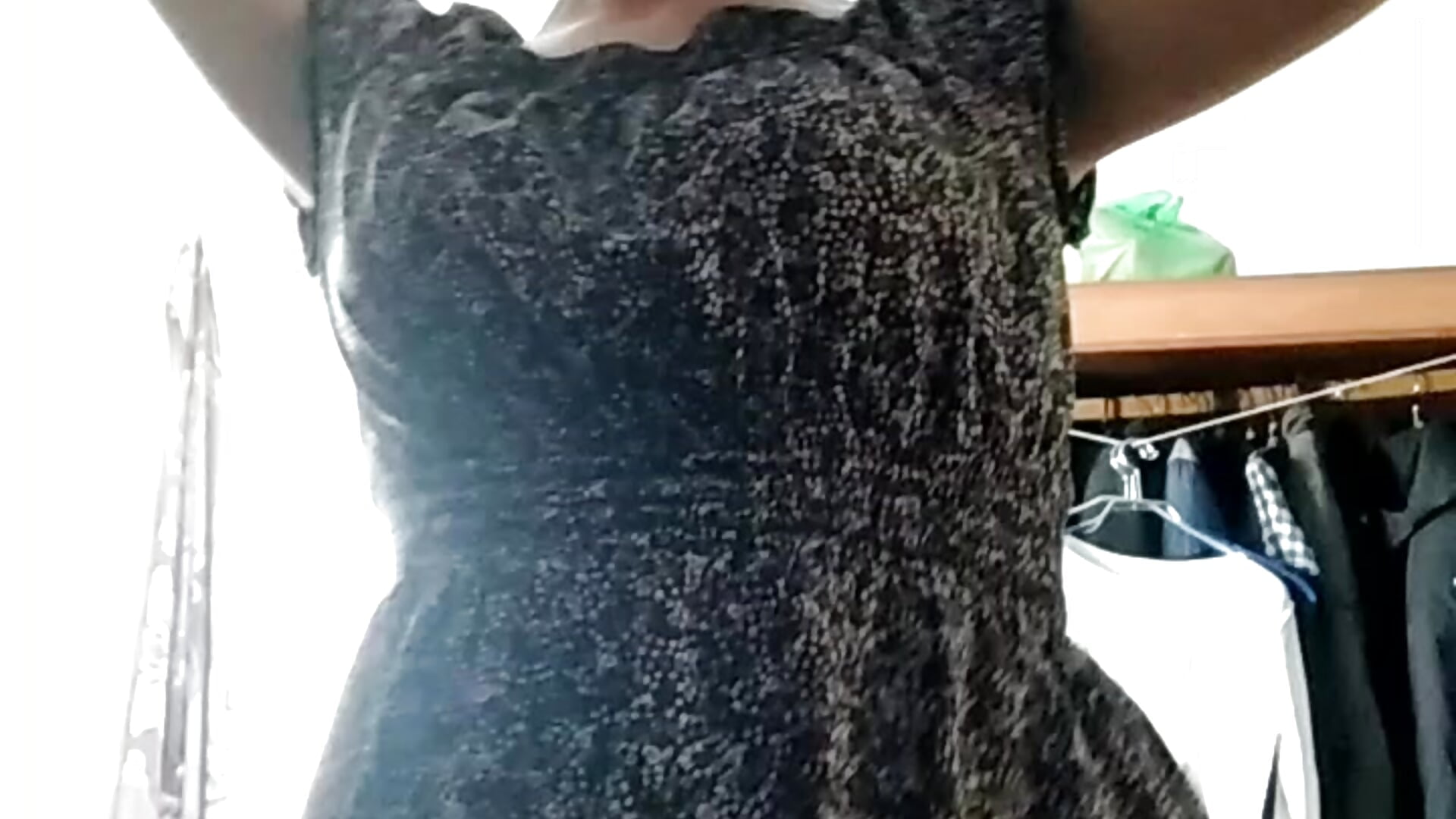 VID_2023_05_04_17_09_50_7693559228615172917591 - Vídeo de AnyoneSomy, modelo de vídeos