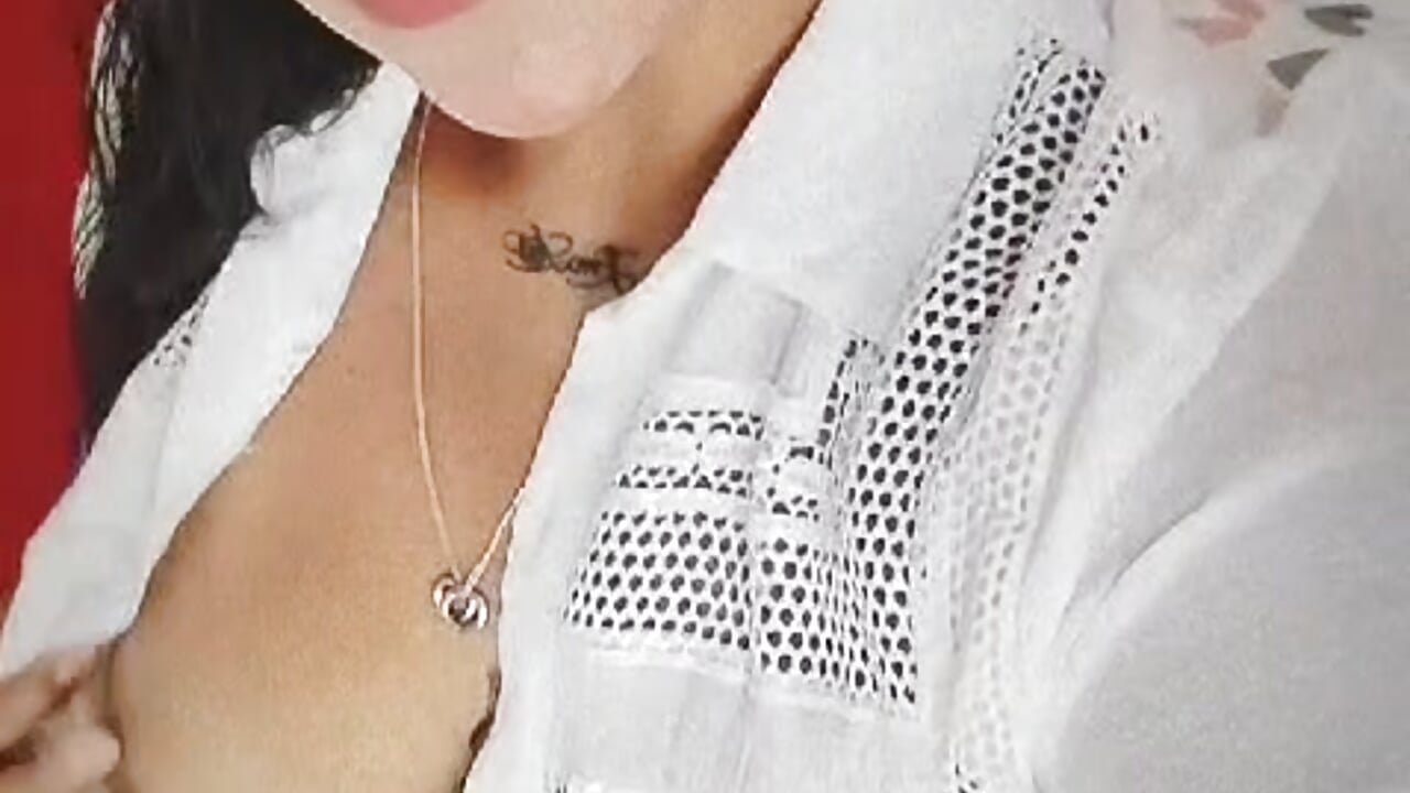 COME AND SUCK MY TITS MY LOVE 😈