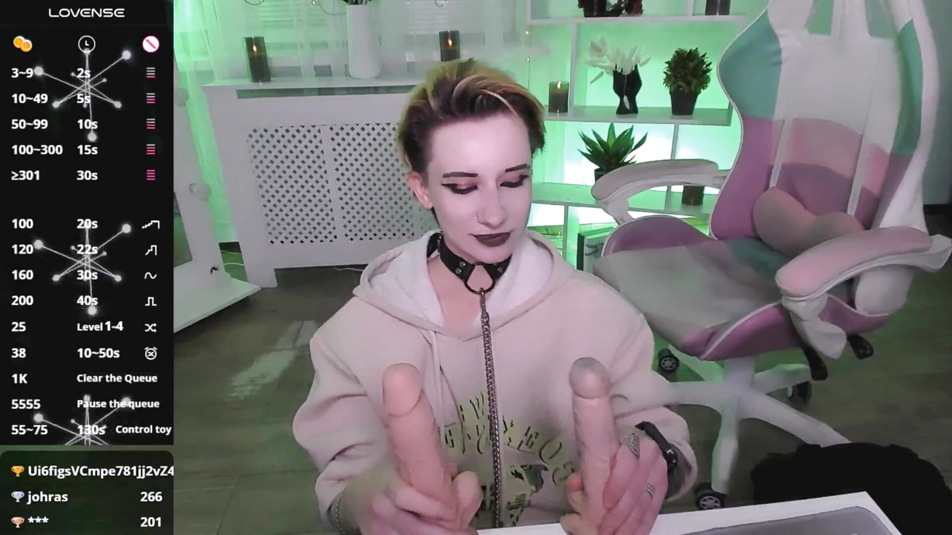 Blowjob with two dildos - _Rein_ramm adlı kamera modelinin videosu