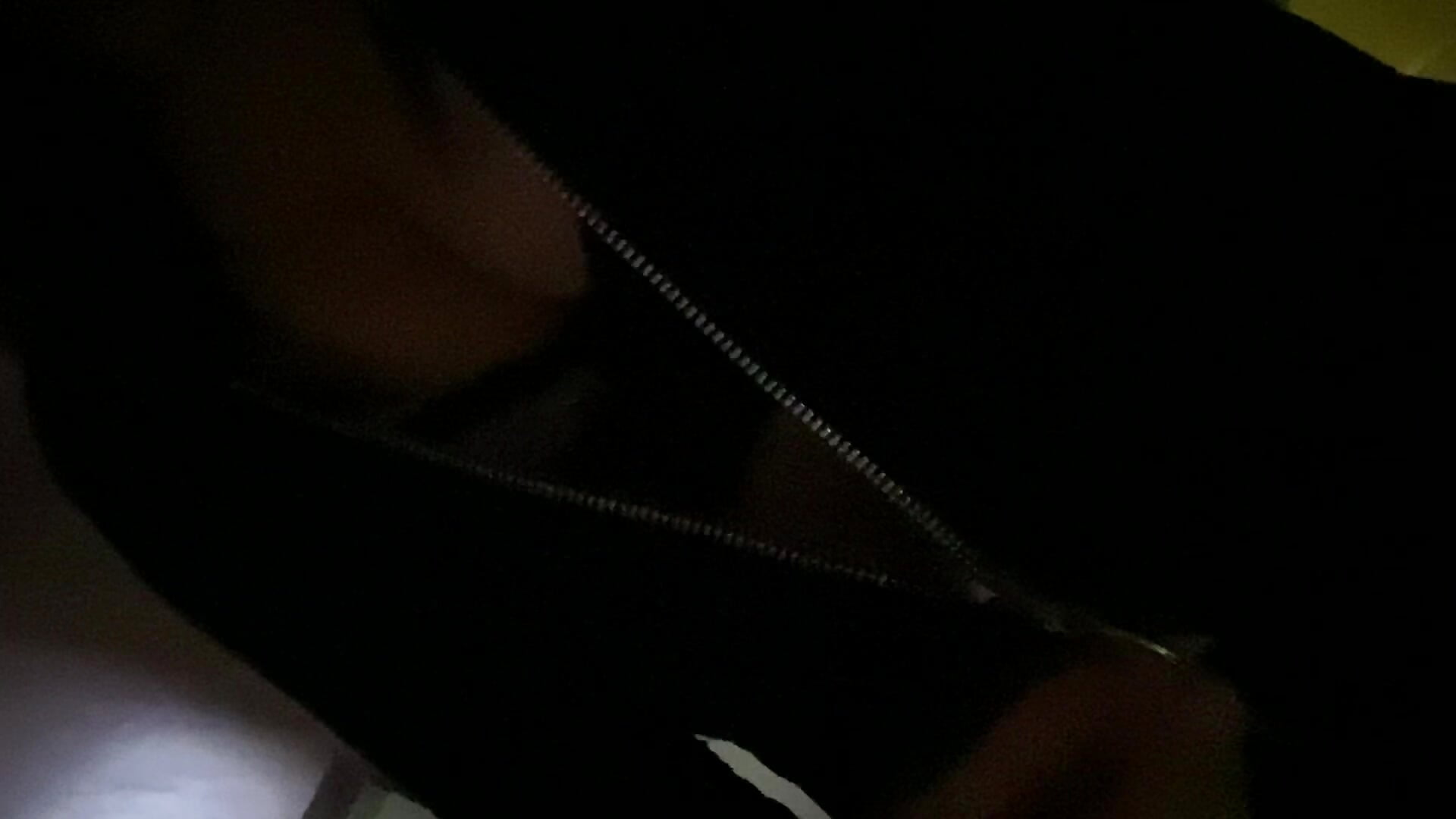 Adoro sbottonare e … Toccarmi - vidéo du modèle de showcams EleonoraMora86