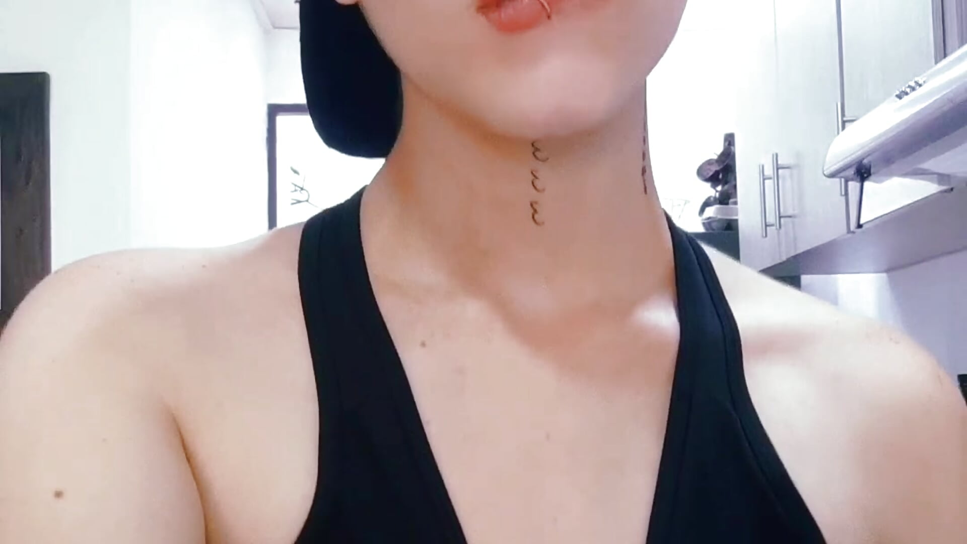 Esa boquita - video by lena_c_x cam model