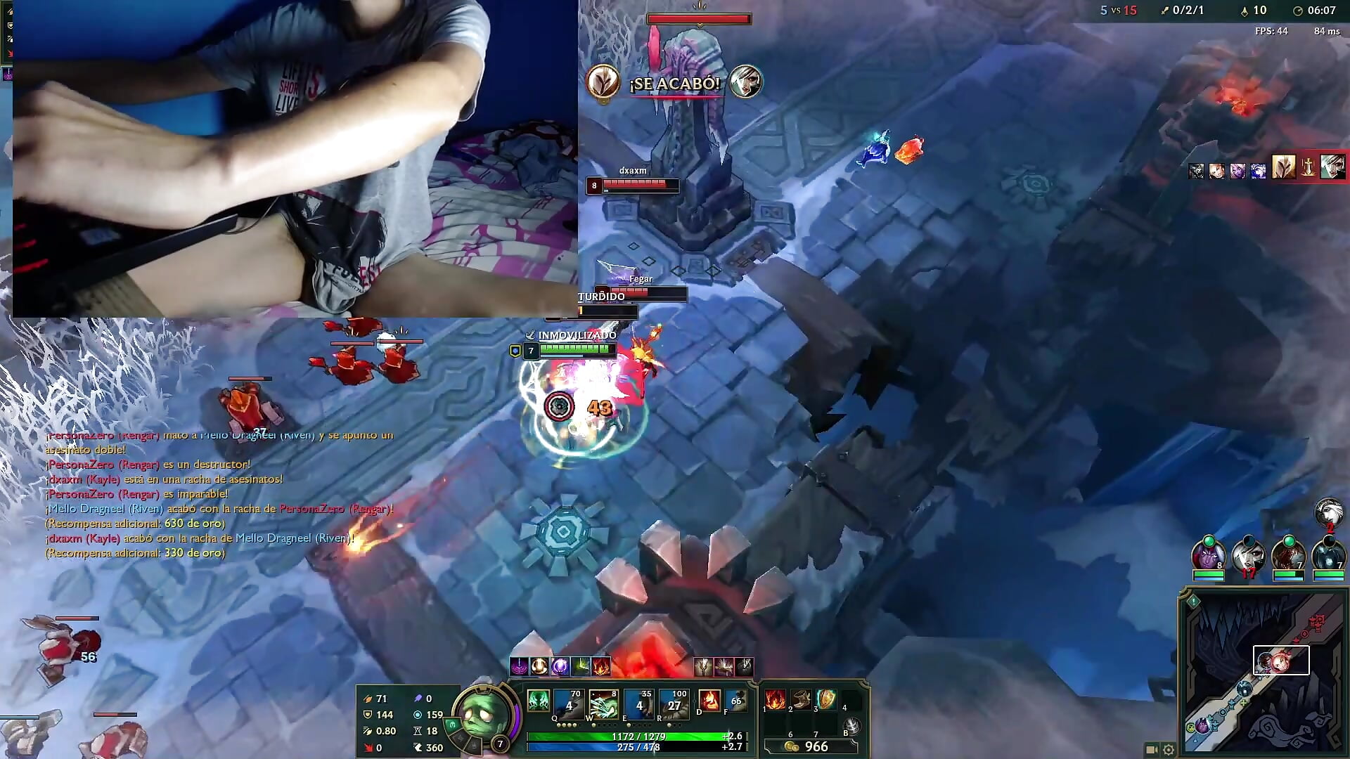 Playing LOL - video by Nico_bulg3 cam model