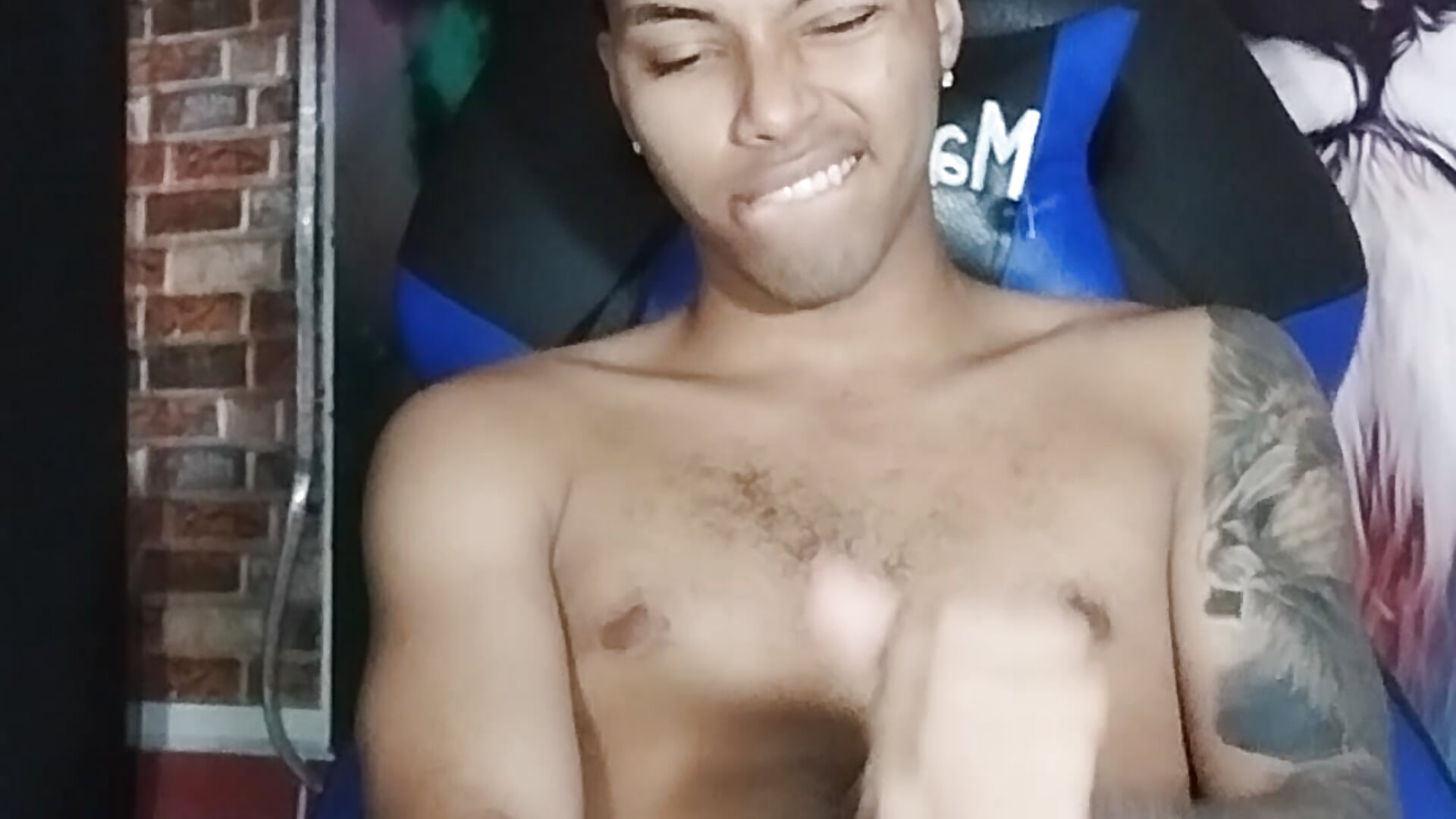 VID_20230523_140730 - video by Yarze_Hot cam model