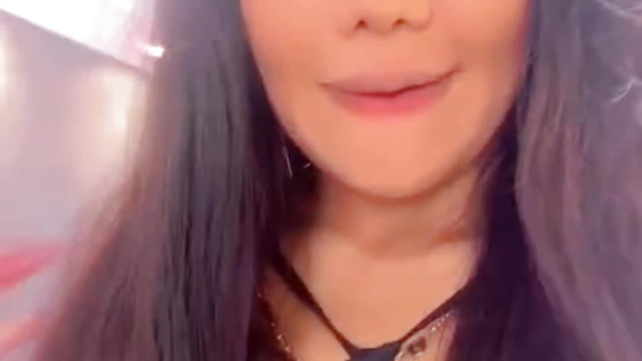 I feel on fire 🔥 - فيديو من mary_kisses موديل الكام