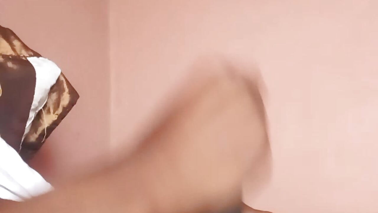 20211122_124332[1] - video by GRATEFUL16 cam model