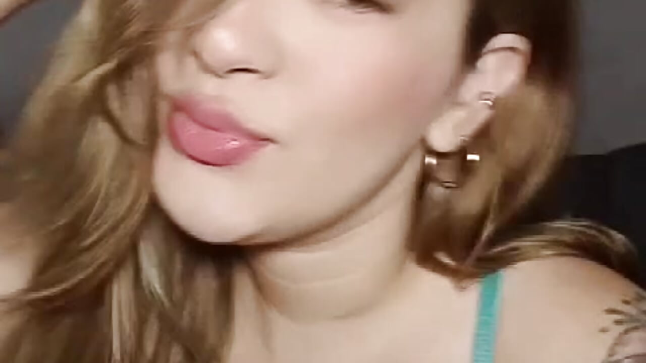 Kisssssssssssssssss－カメラキャストのeva__xoxの動画