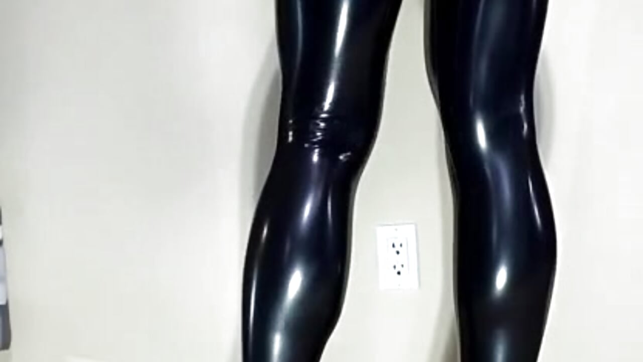 Latex－カメラキャストのimVeeの動画