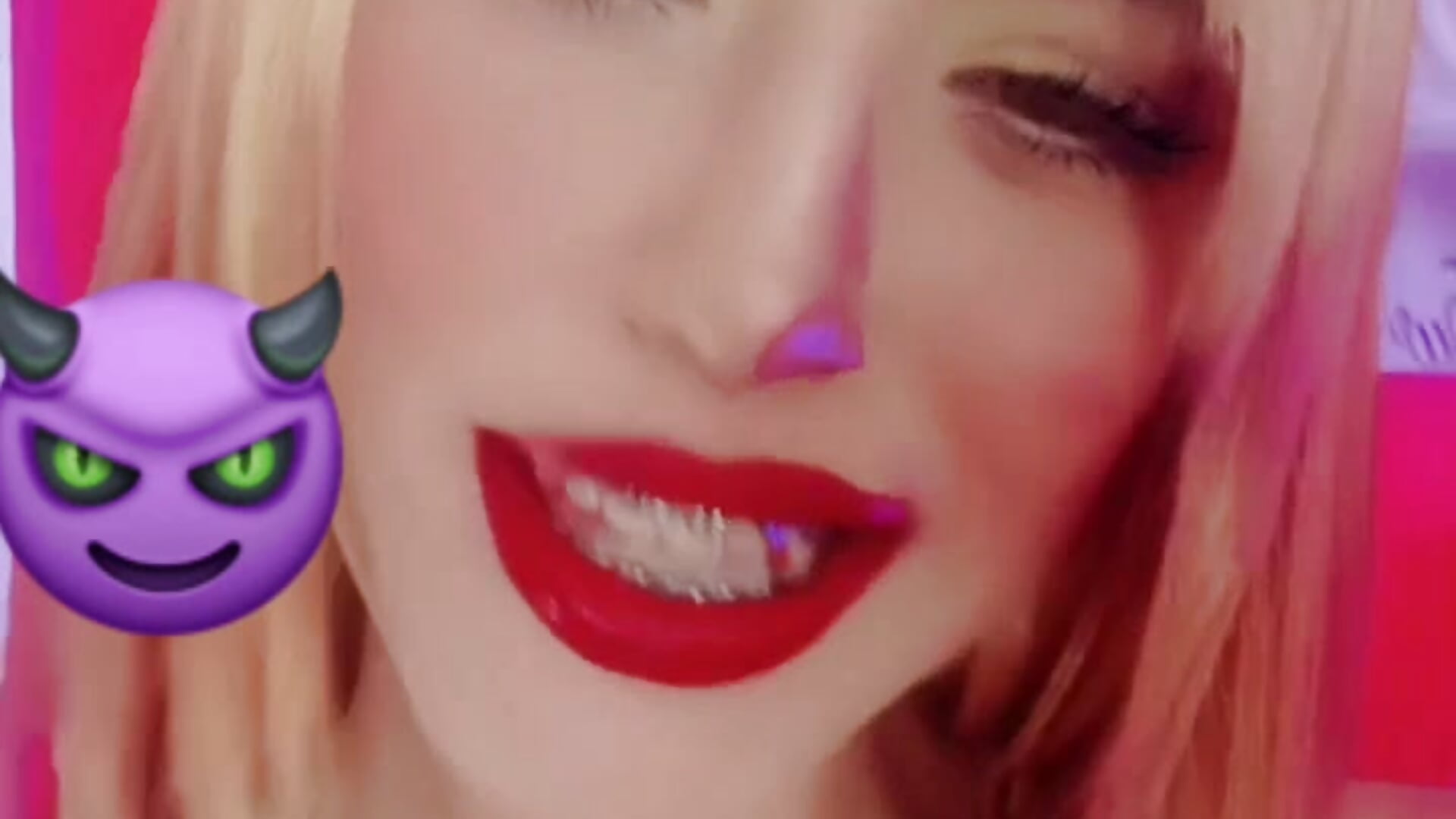 VID_1690848000159 - video by helenmaya cam model