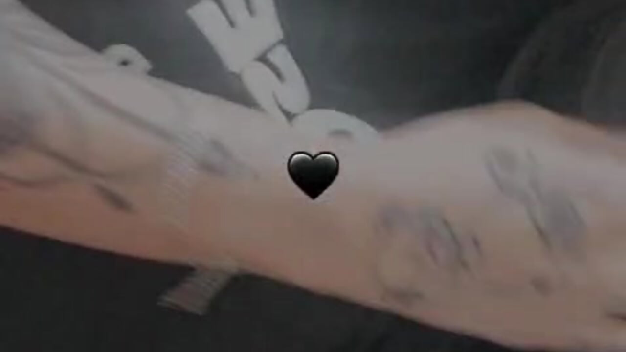“Inked & Pierced Dirty Queen 👑💦”－カメラキャストのDeniSalomeの動画