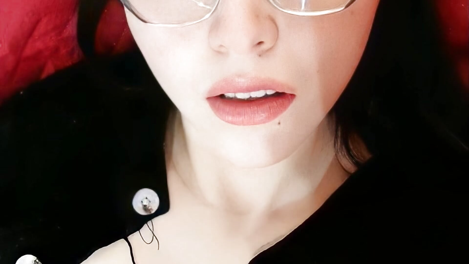 Looking for a pretty face to fuck ? ♥ - video by Teresa_Moon_ cam model