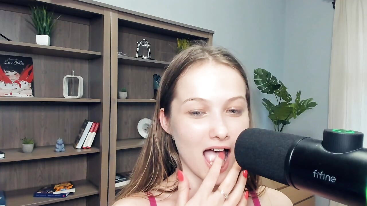 Suck my fingers)