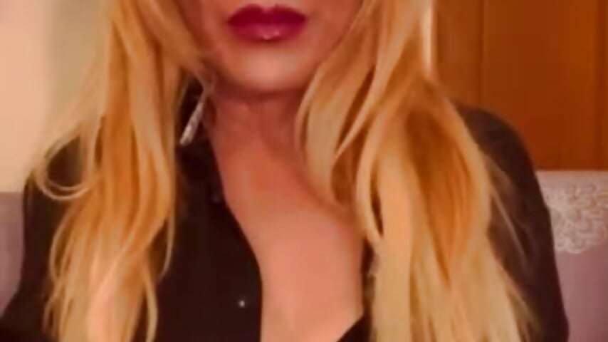 Bra disaster - video by SamanthaStern cam model