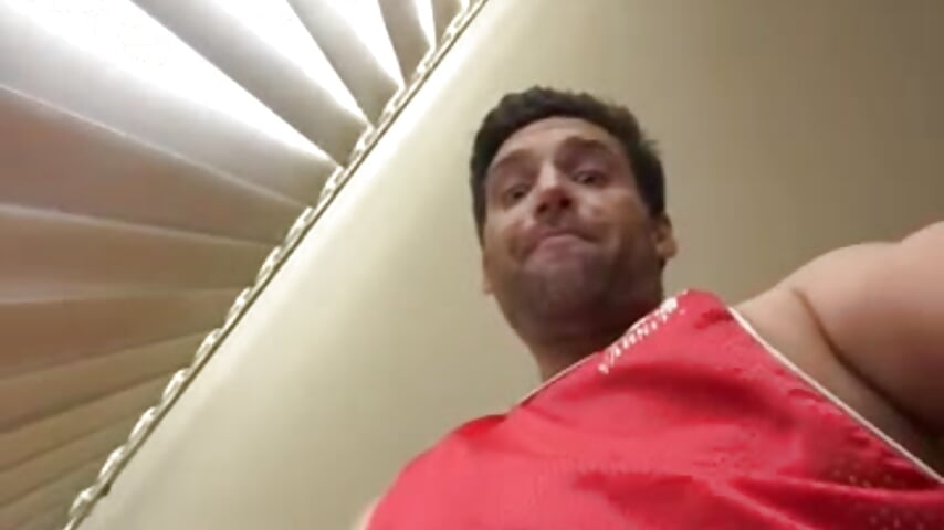 78130404226__AE0707B9-E666-4749-B776-602F6ABCD52A - video by ucbryson cam model