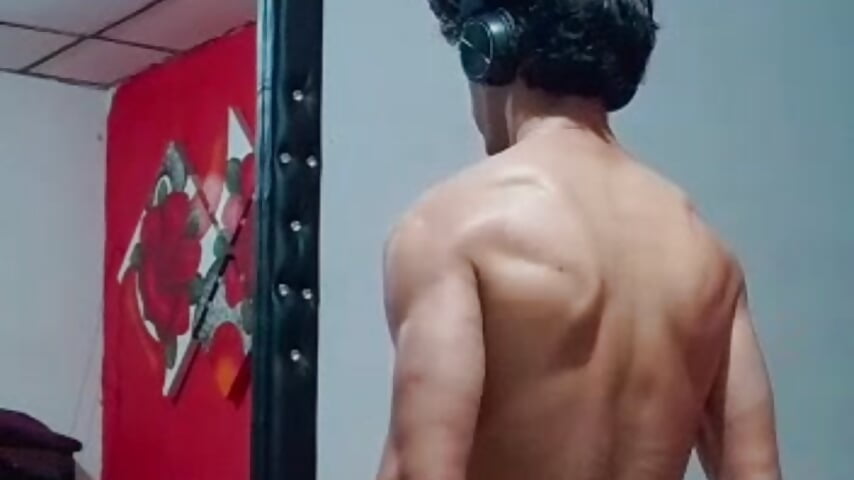 me working out - video by BanMeel01 cam model