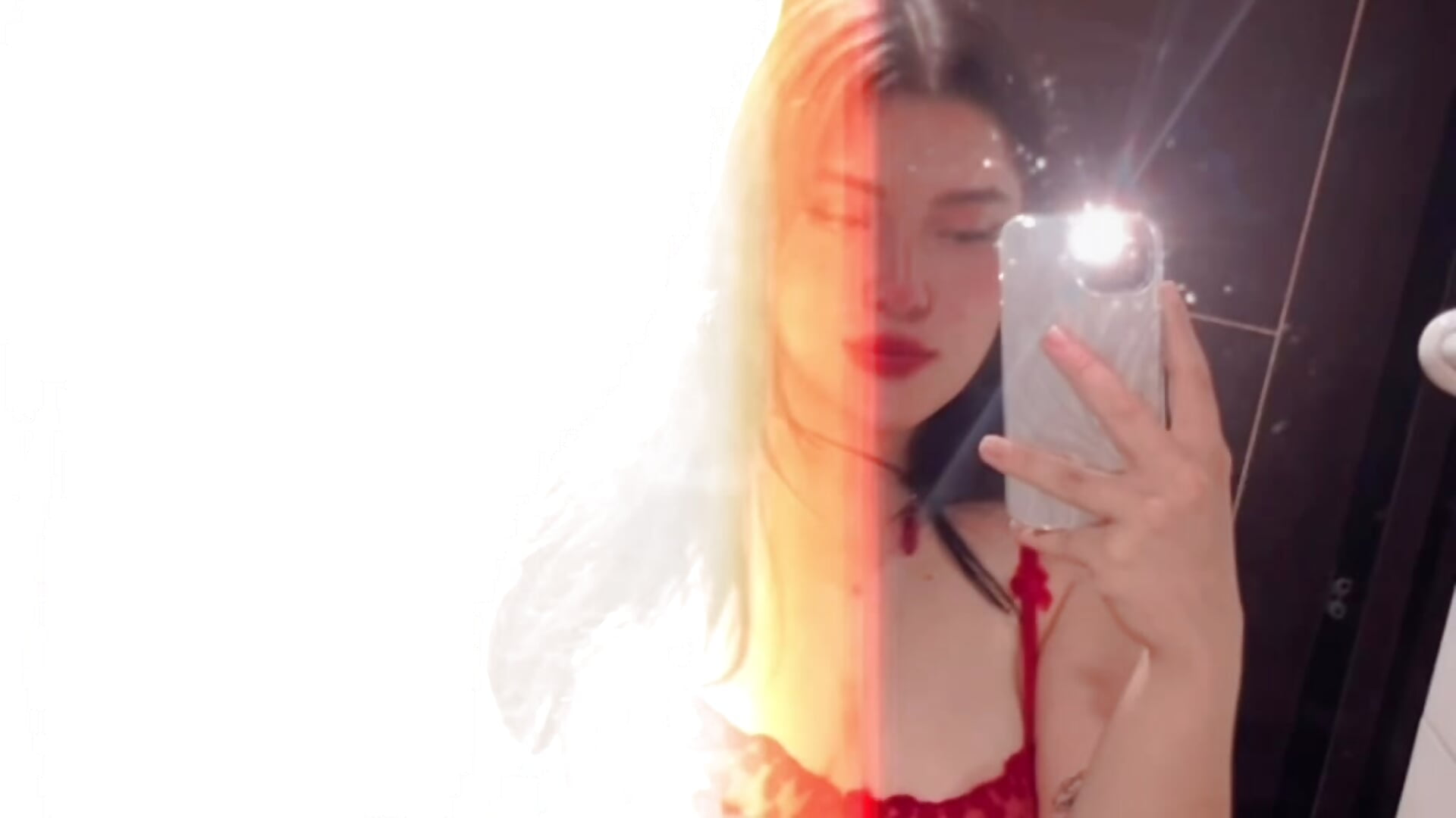 🔥🧨 — filmik Lady_Kaisa, modela(-lki) na kamerkach