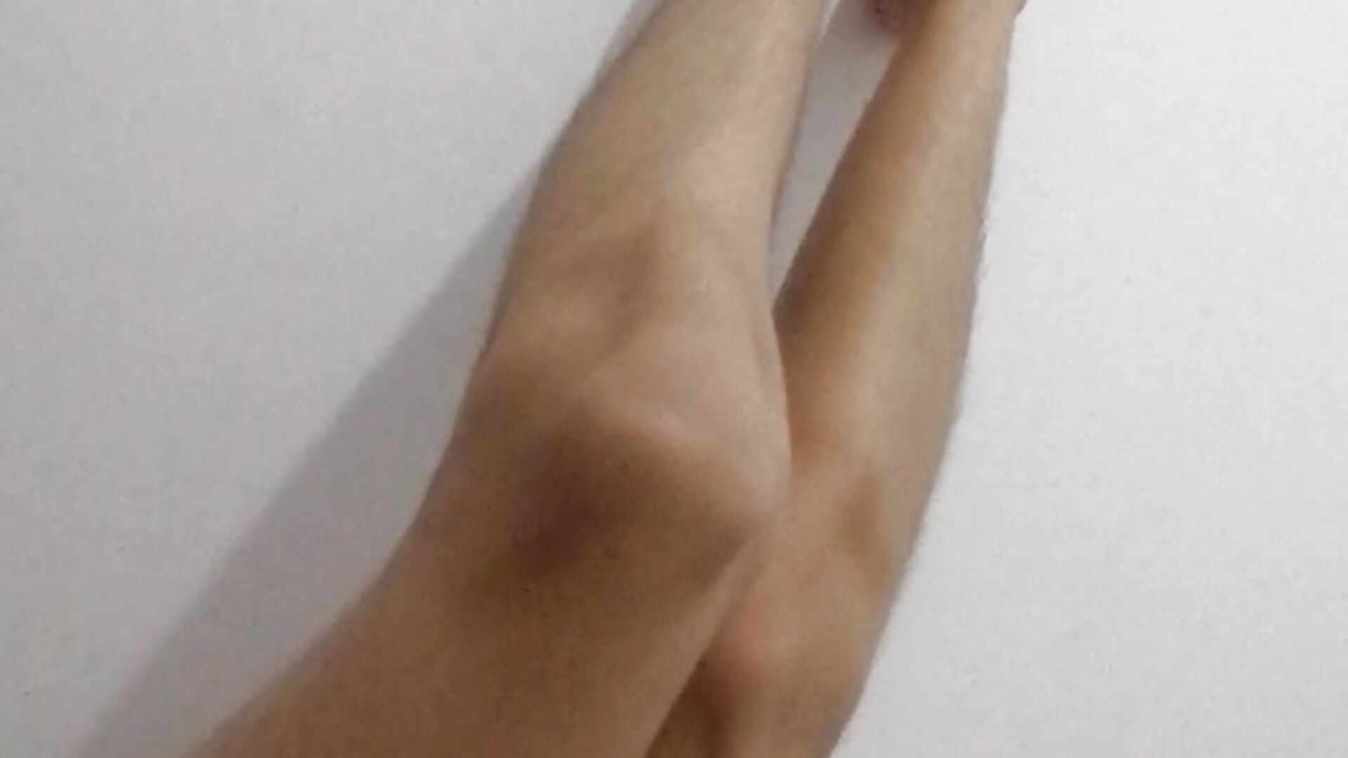 Piesitos - video by FEMBOYPASIVE cam model