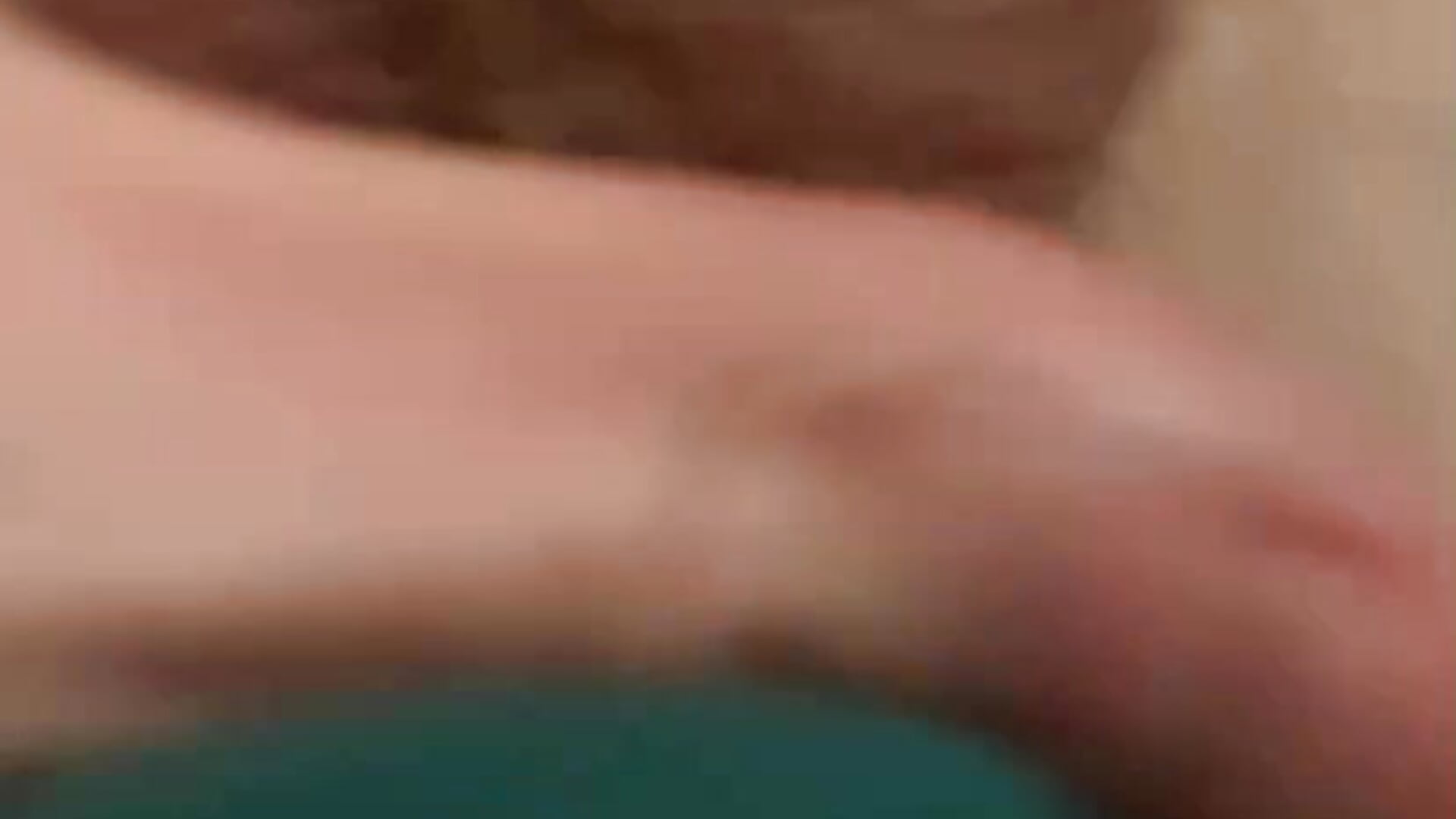 Hush play and gush - video oleh fuckwithme2456 kamera model