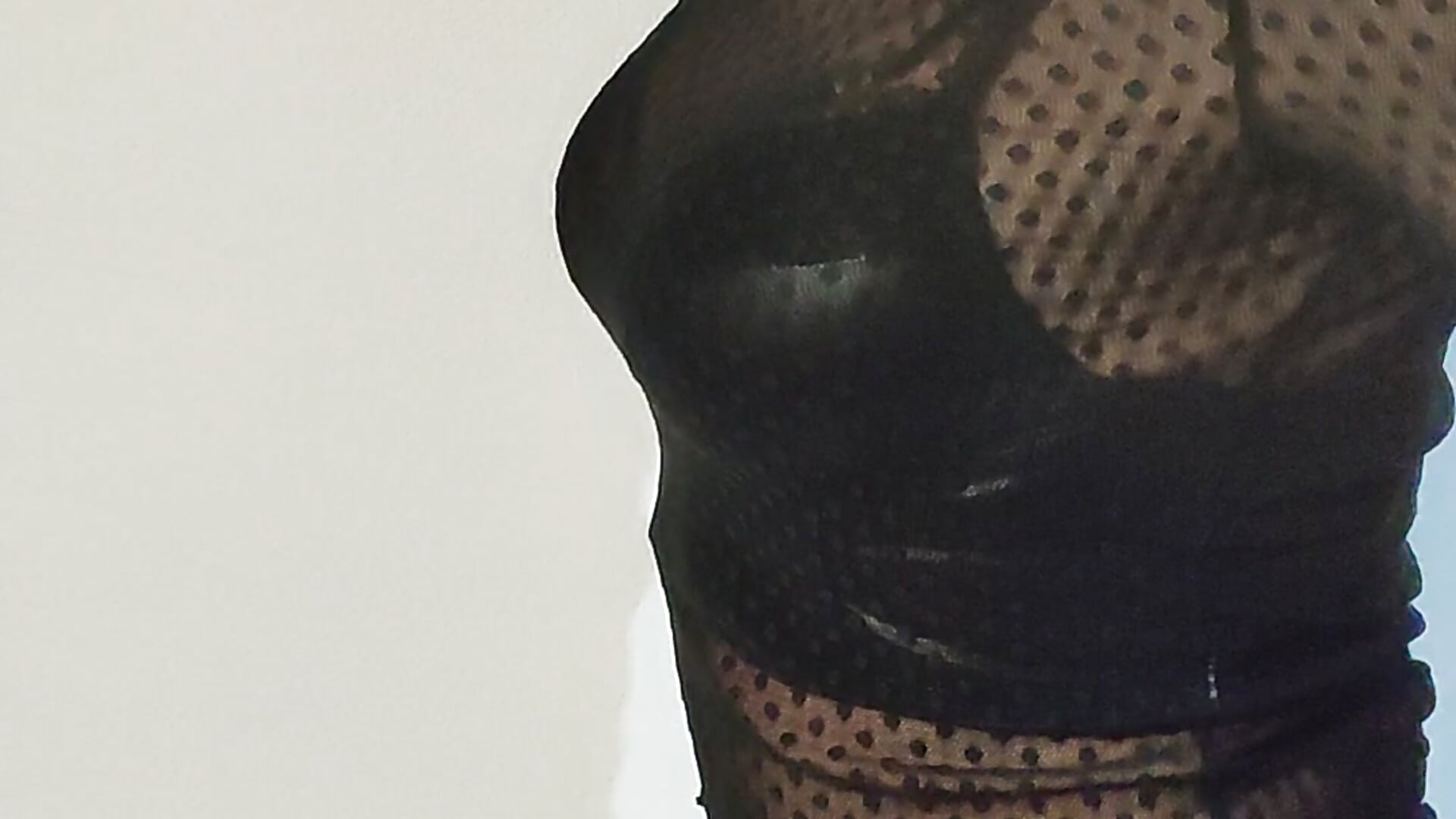 Black look - v černém - video by Yena_Squirrel cam model