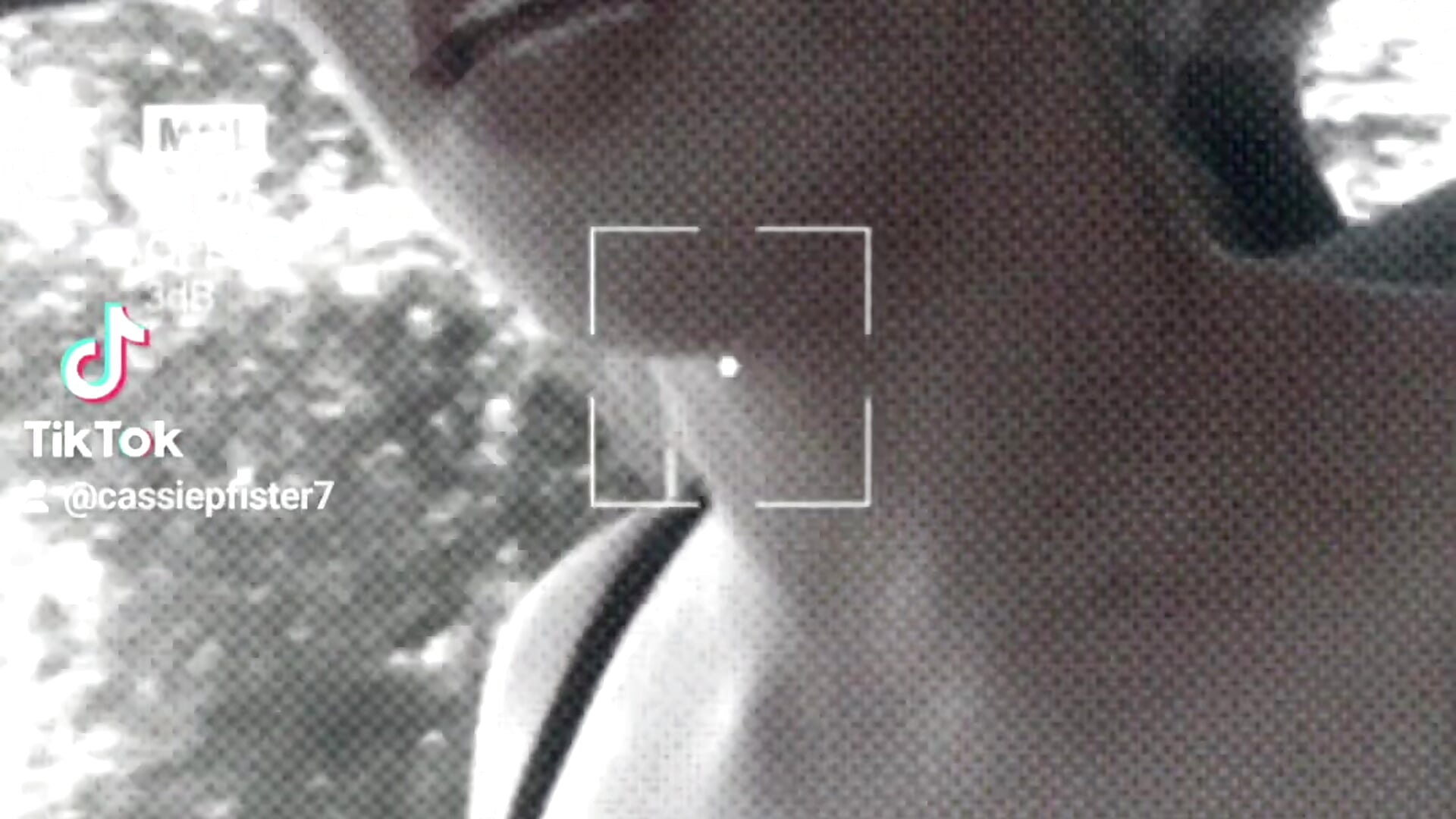 Me - video av Hottmess011 cam model