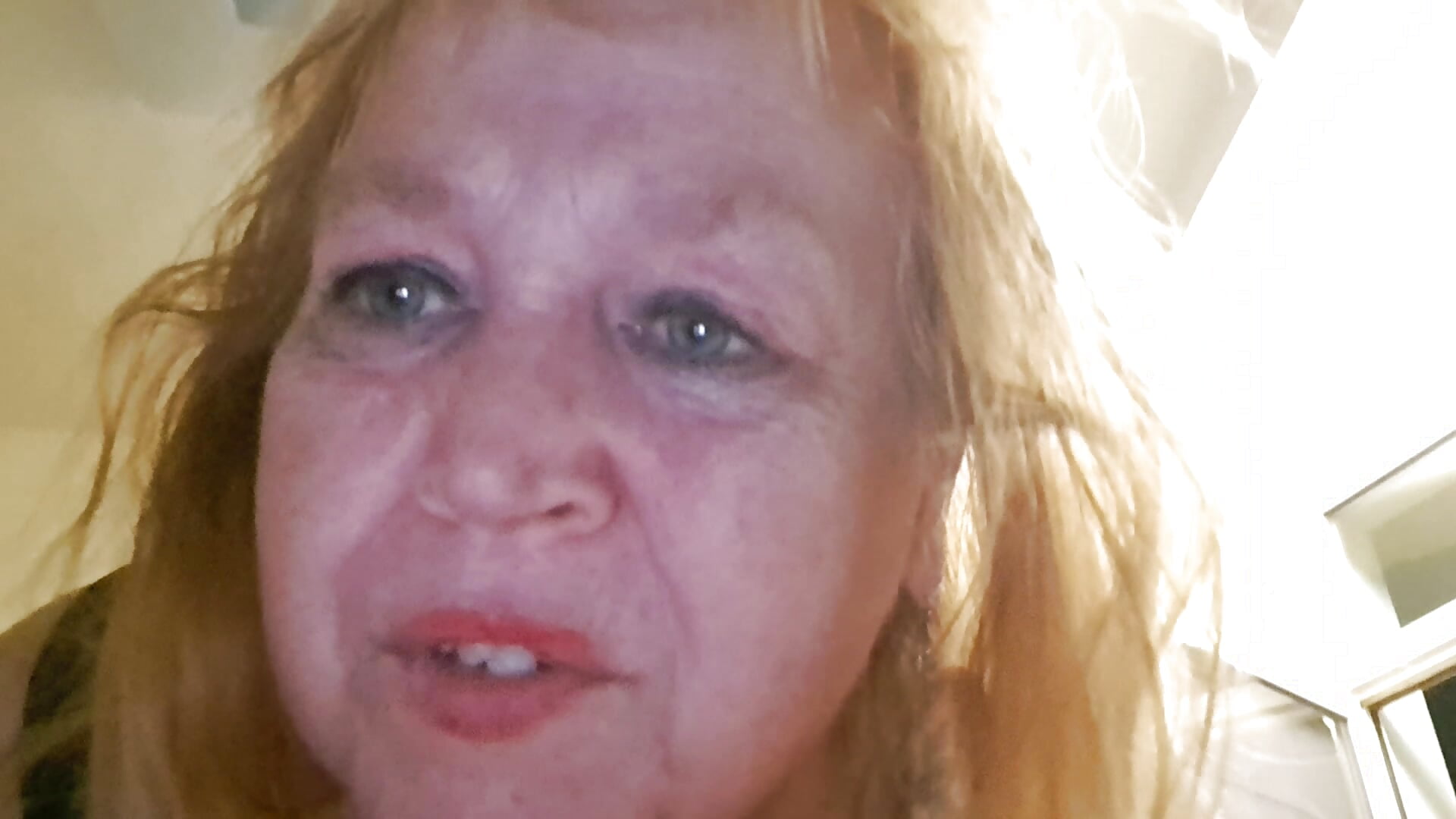 Mein Gesicht beim analen Doggyfick – video modela na kameri Blasflittchen