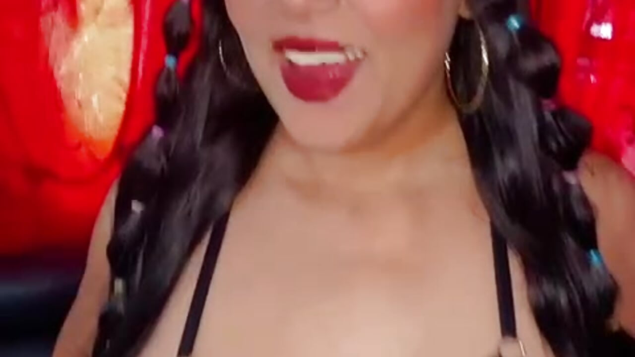 WhatsApp Video 2022-10-12 at 3,46,14 PM - milf_bigbobs_mmm kullanıcısının videosu