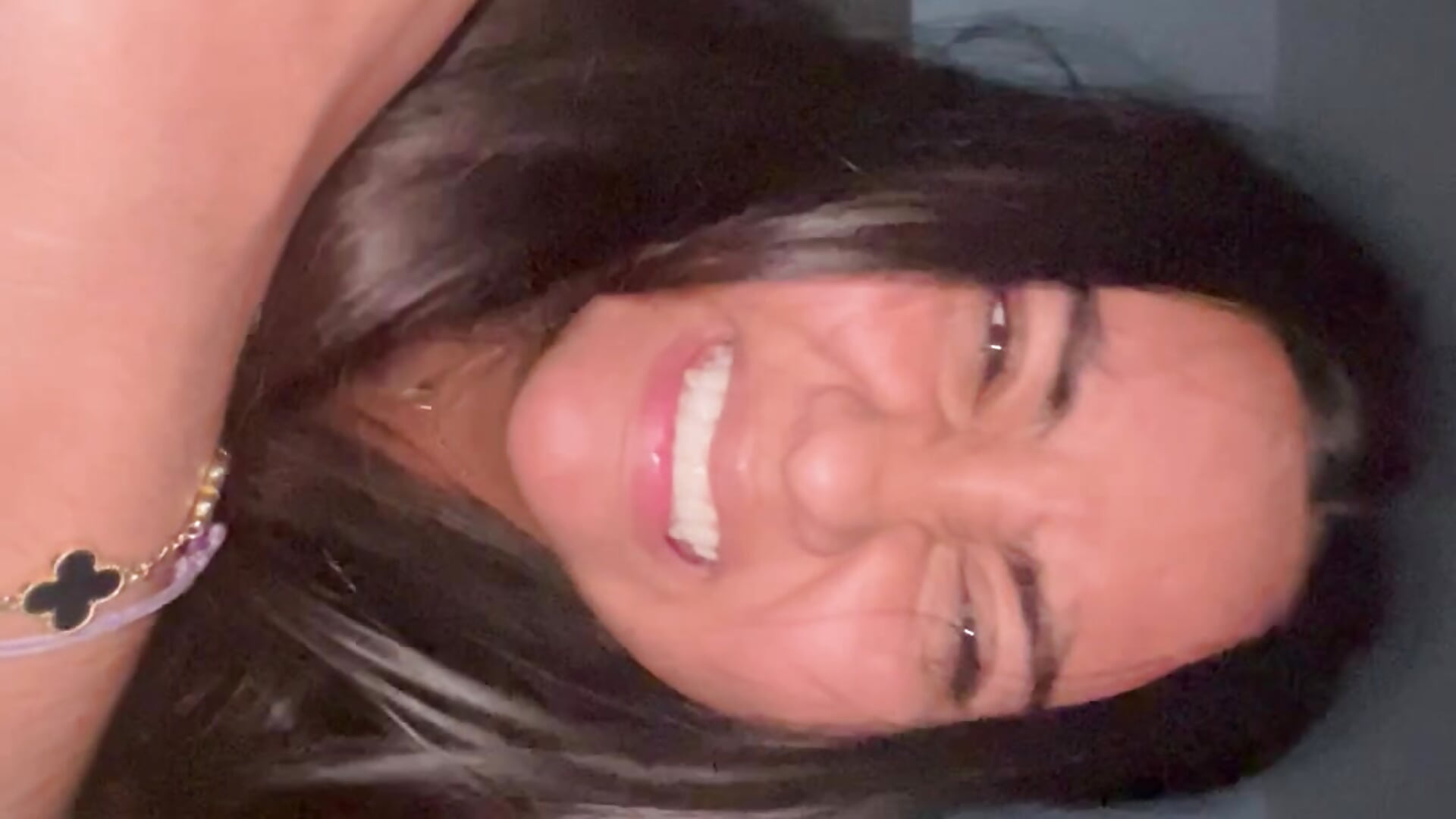 A STRANGER FUCKS ME!!!!! 😳 - video oleh model kamera LucciaPorter