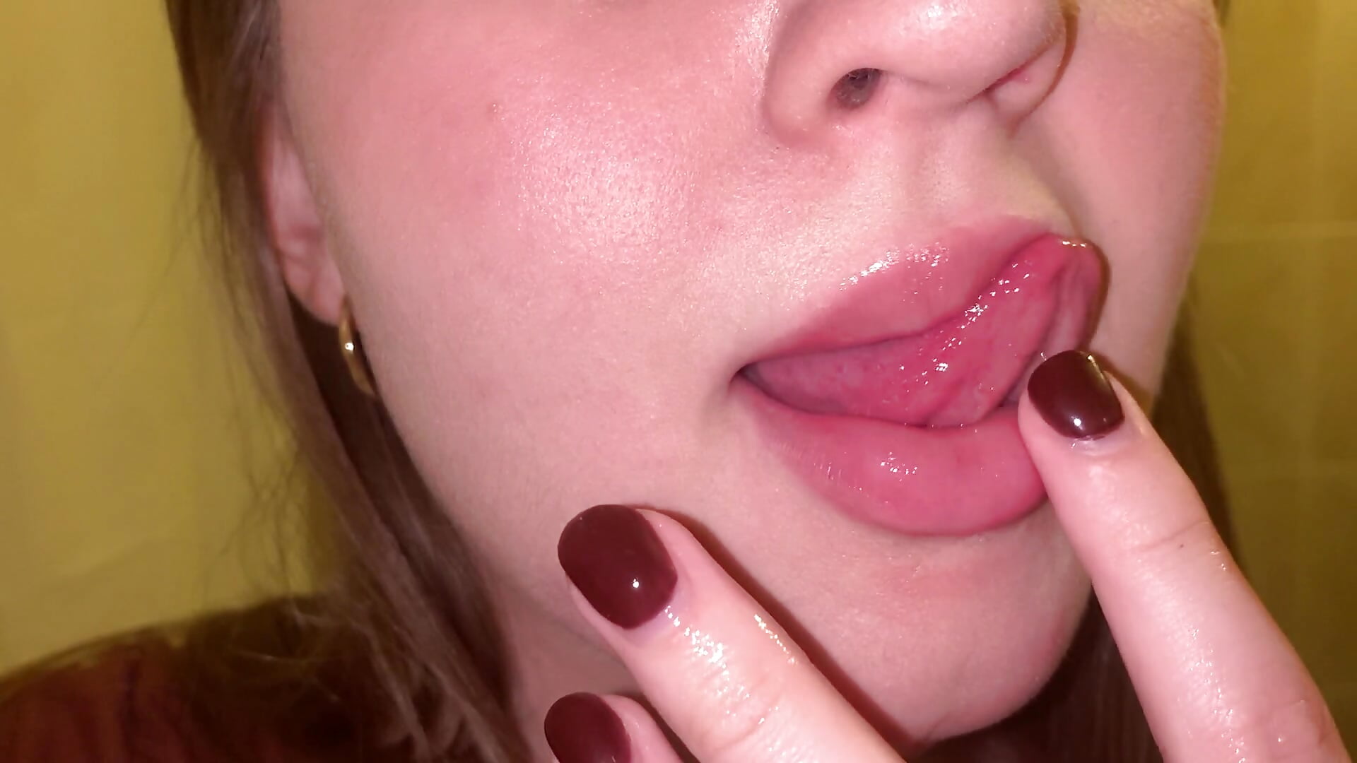 Tongue and saliva play👅💦 - วิดีโอโดย eva_nyx โมเดลแคม