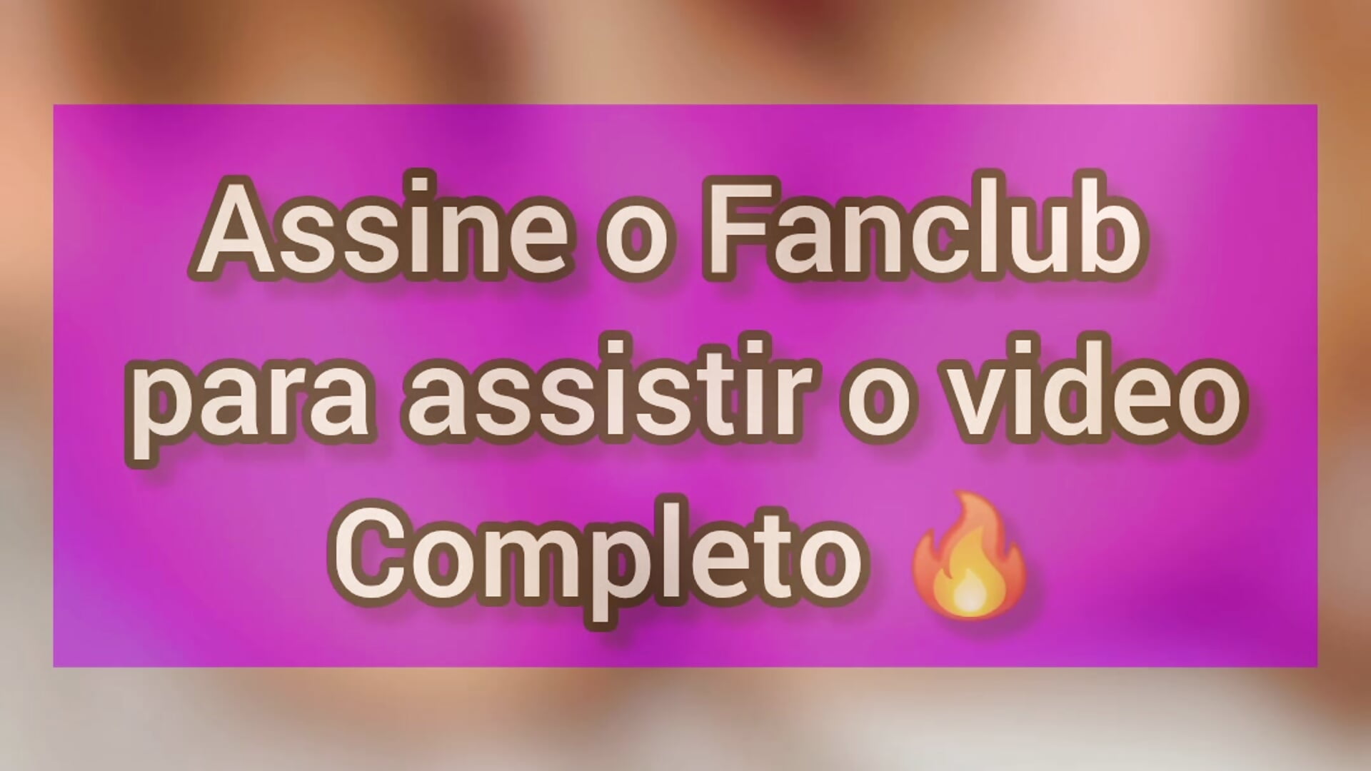 adoro brincar com a bucetinha desse jeito 🔥😏 - video by NickiMatarazzo cam model