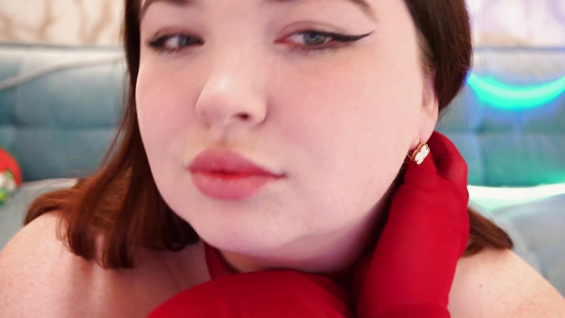 ear piercing - video by RosieMoons cam model