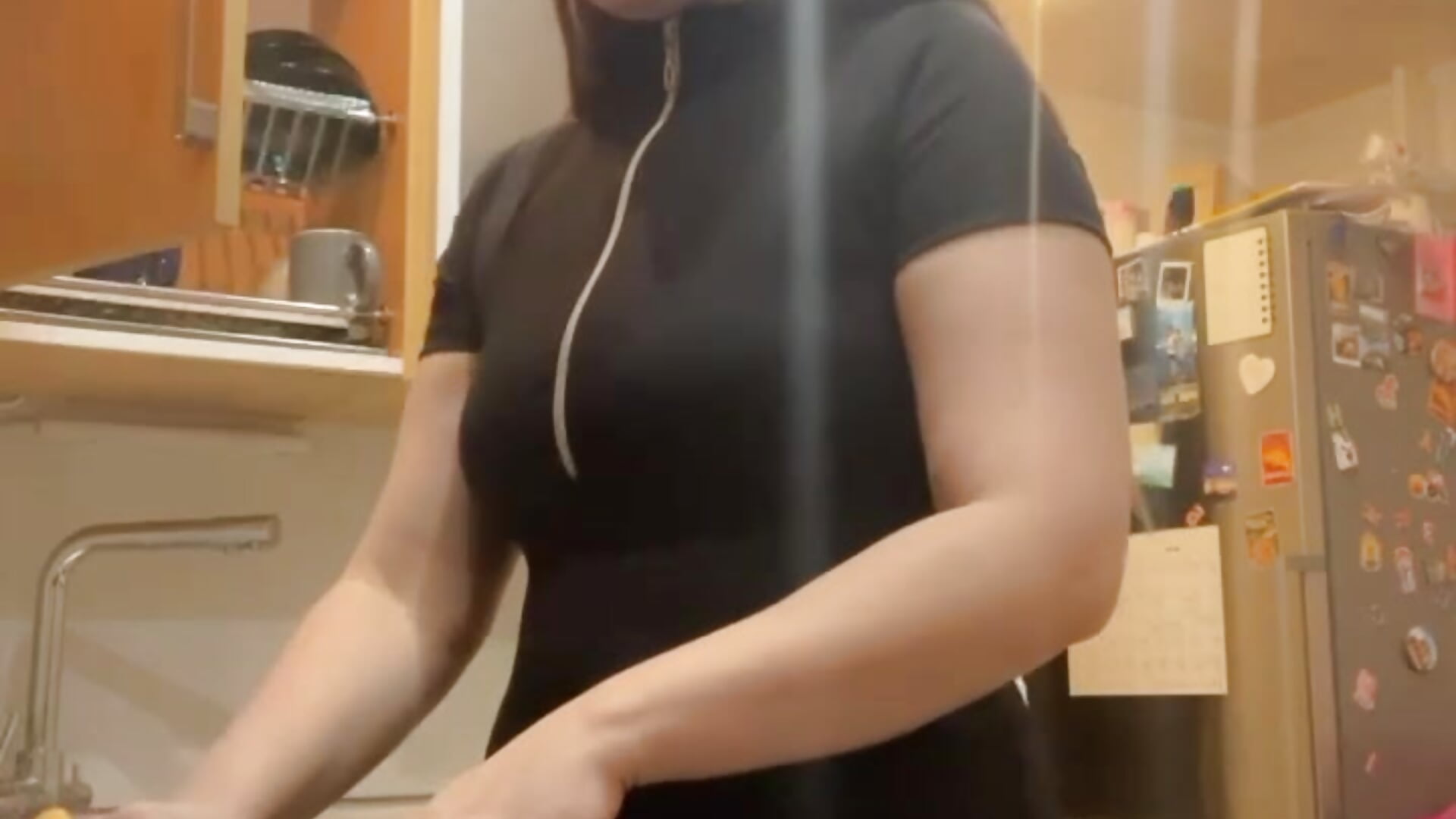 cooking Yuki - video by Radiants_two cam model