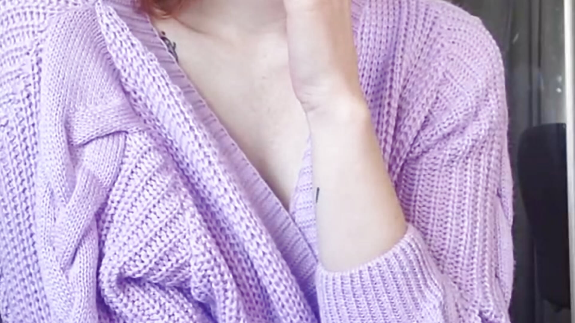 smoke 164 – video od webkamerové modelky Aliceginger99