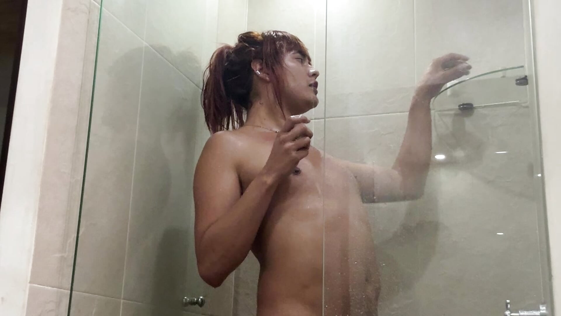 Take a Shower with ME!!